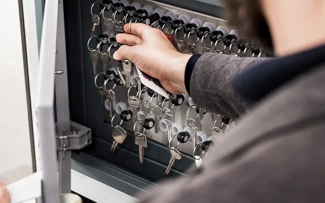 Schlüsselentnahme flexx Schlüsselentnahme aus flexx locker