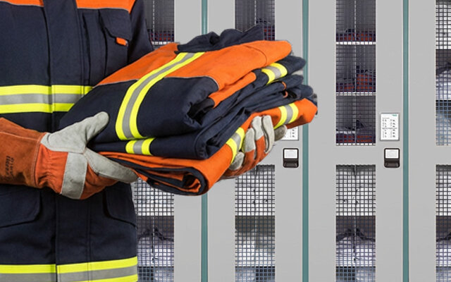 Wäscheschränke Industriearbeiter