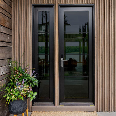 Tür mit digitalem Handle